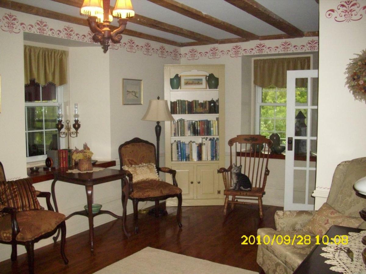The Old Shipman House Bed & BreakfastKemptville エクステリア 写真
