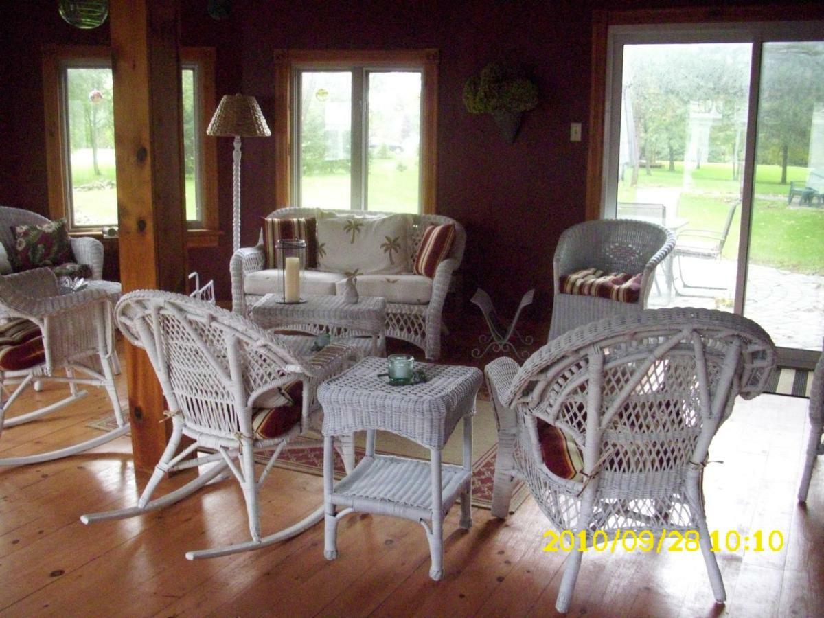 The Old Shipman House Bed & BreakfastKemptville エクステリア 写真